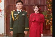 Hòa Minzy công khai bạn trai đại úy, nhà trai đã sang nhà hỏi cưới