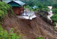 Cách nhận biết các dấu hiệu sạt lở đất và quy tắc đảm bảo an toàn 