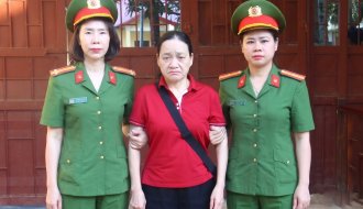  Bắt giam người phụ nữ ở Sơn La dùng mạng xã hội bôi nhọ chính quyền sau khiếu kiện đất đai vô lý